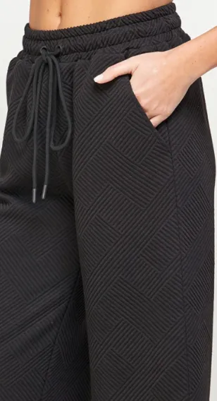 Jane Textured Cropped Wide Pants in Black - FINAL SALE