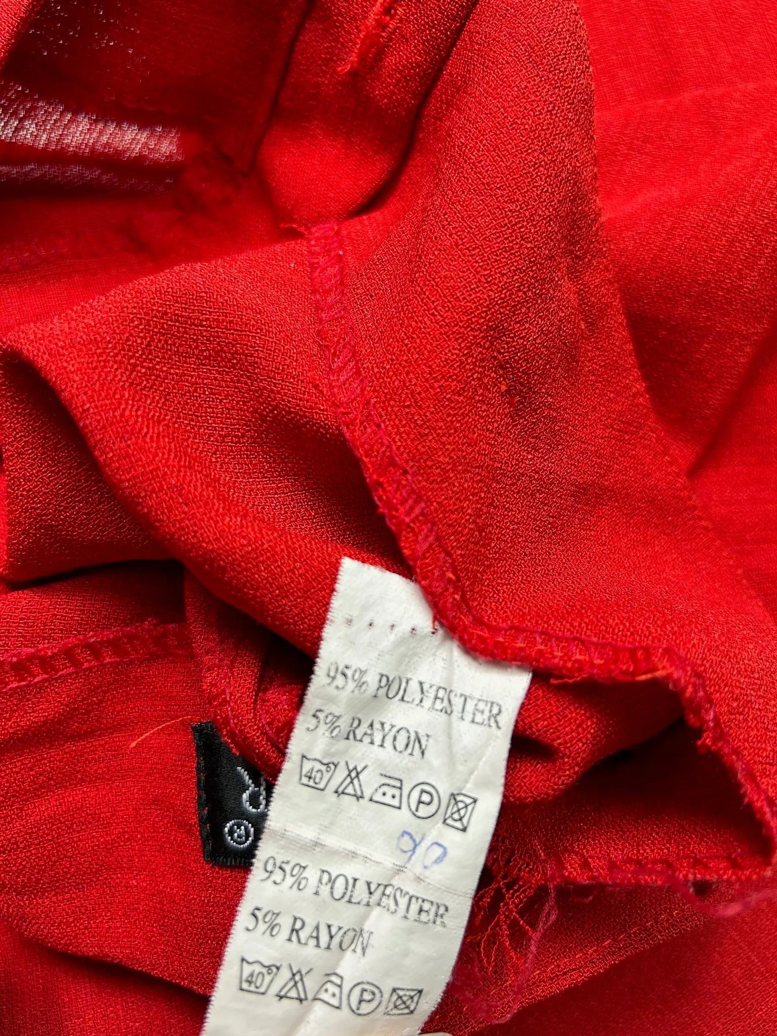 Red mid rise baggy office pants (S/M)