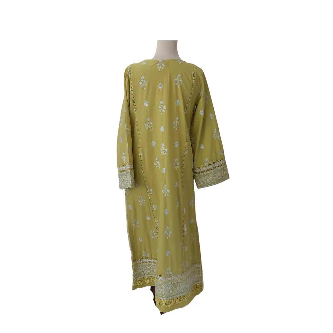 Zaib Green Embroidered Outfit (3 pieces) | Gently Used |